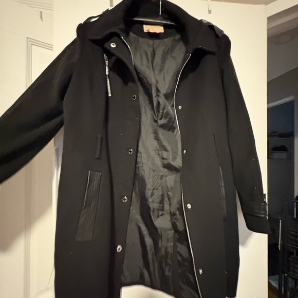 Michael Kors Black Coat - Picture 1 of 3